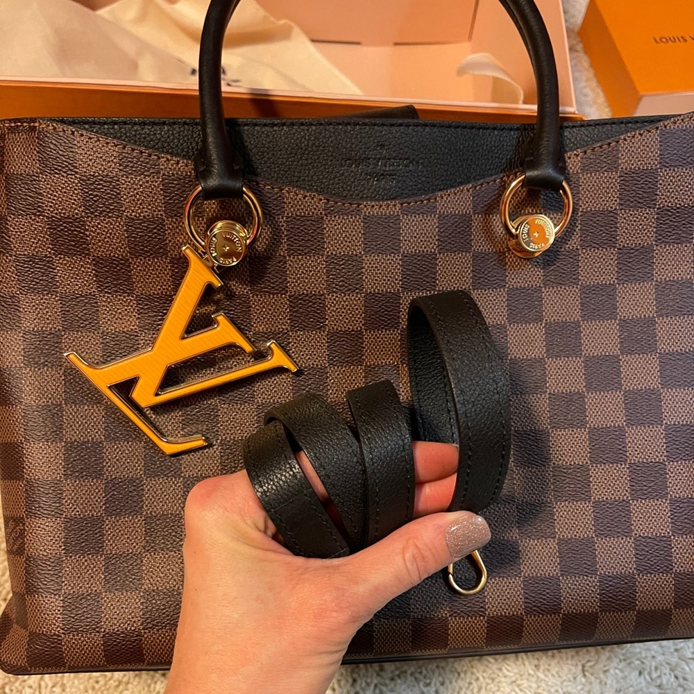 Louis Vuitton Riverside bag/ purse LV
